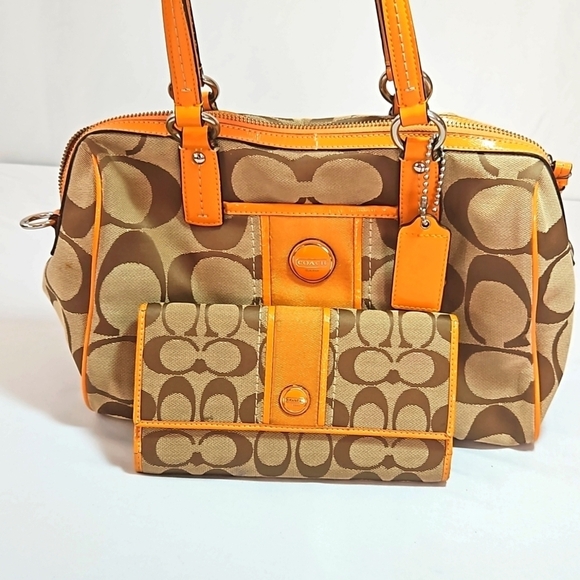 Coach Monogram Satchel & Matching Wallet - Picture 1 of 9